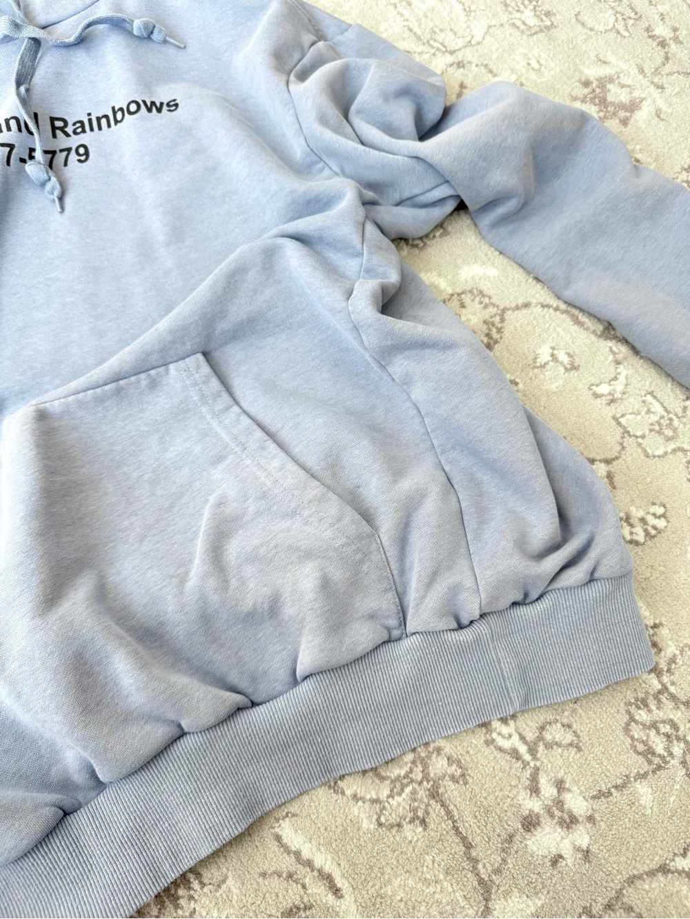 Vetements ‘Unicorns and Rainbows’ Oversized Hoodie Spring 2018 Collection - XS - Picture 11 of 12